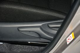 2014款丰田卡罗拉1.6L