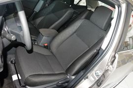 2014款丰田卡罗拉1.6L