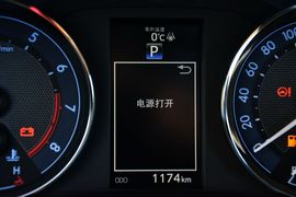 2014款丰田卡罗拉1.6L