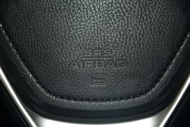 2014款丰田卡罗拉1.6L