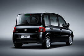 2010年众泰朗悦国产上市官方图片