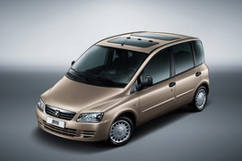 2010年众泰朗悦国产上市官方图片