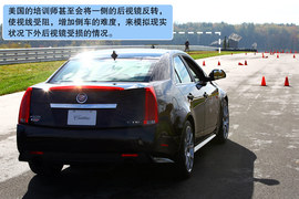 凯迪拉克CTS-V高级驾驶培训测试实拍