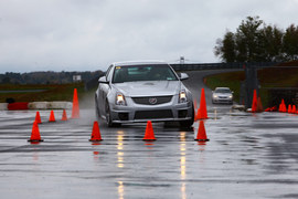 凯迪拉克CTS-V高级驾驶培训测试实拍