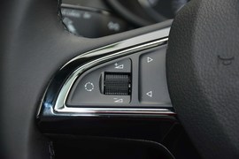 2017款斯柯达明锐1.6L手动智行版