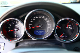 凯迪拉克CTS-V高级驾驶培训测试实拍