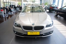2017款宝马525Li豪华设计套装