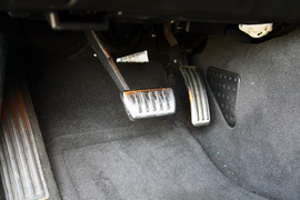 凯迪拉克CTS-V高级驾驶培训测试实拍