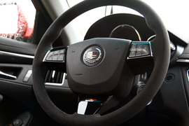 凯迪拉克CTS-V高级驾驶培训测试实拍