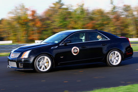 凯迪拉克CTS-V高级驾驶培训测试实拍