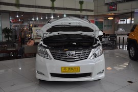 2011款丰田Alphard