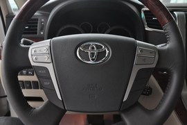 2011款丰田Alphard