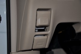 2011款丰田Alphard