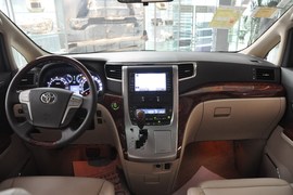 2011款丰田Alphard