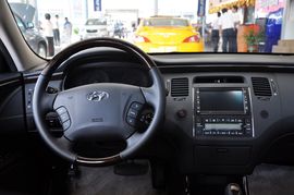 2011款现代劳恩斯-酷派2.0T