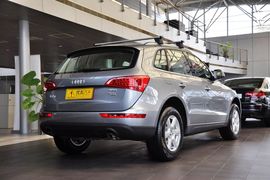 2010款一汽奥迪Q5