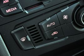 2010款一汽奥迪Q5
