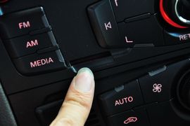 2010款一汽奥迪Q5