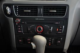 2010款一汽奥迪Q5