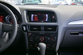 2010款一汽奥迪Q5