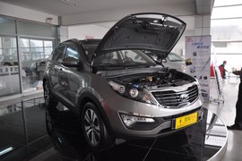 2011款起亚智跑2.0L