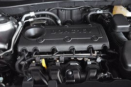 2011款起亚智跑2.0L