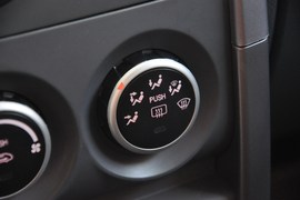 2010款长安CX20
