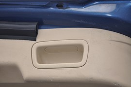 2005款斯巴鲁驰鹏B9