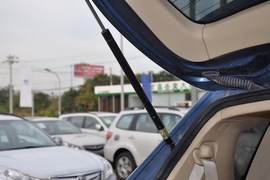 2005款斯巴鲁驰鹏B9