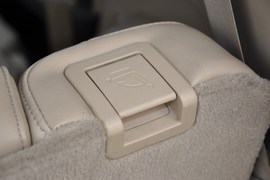 2005款斯巴鲁驰鹏B9