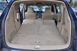 2005款斯巴鲁驰鹏B9
