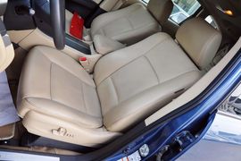 2005款斯巴鲁驰鹏B9