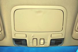 2005款斯巴鲁驰鹏B9