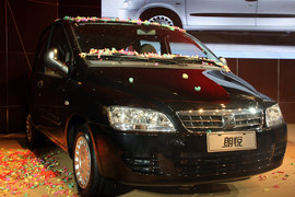 2010年众泰朗悦上市发布会现场