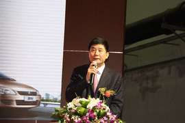 2010年众泰朗悦上市发布会现场