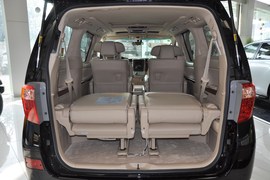 2011款丰田Alphard