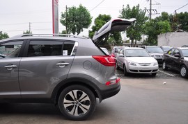 智跑2.4L自动四驱Premium到店实拍