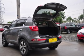 智跑2.4L自动四驱Premium到店实拍
