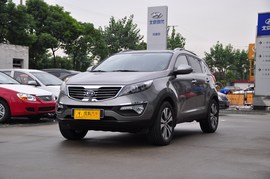 智跑2.4L自动四驱Premium到店实拍