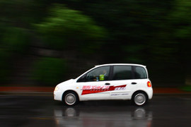 2010年众泰朗悦6座车型萧山试驾实拍