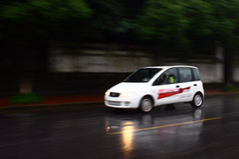 2010年众泰朗悦6座车型萧山试驾实拍