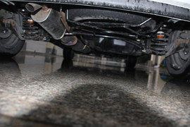 2010年众泰朗悦6座车型萧山试驾实拍