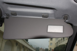 2010年众泰朗悦6座车型萧山试驾实拍