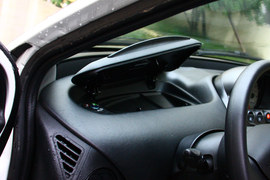 2010年众泰朗悦6座车型萧山试驾实拍