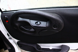 2010年众泰朗悦6座车型萧山试驾实拍