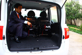 2010年众泰朗悦6座车型萧山试驾实拍