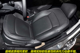 东风悦达起亚智跑2.4L自动四驱到店图解