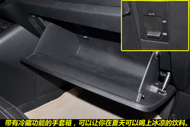 东风悦达起亚智跑2.4L自动四驱到店图解