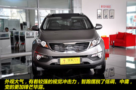 东风悦达起亚智跑2.4L自动四驱到店图解