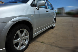 2010款昌河铃木利亚纳a+